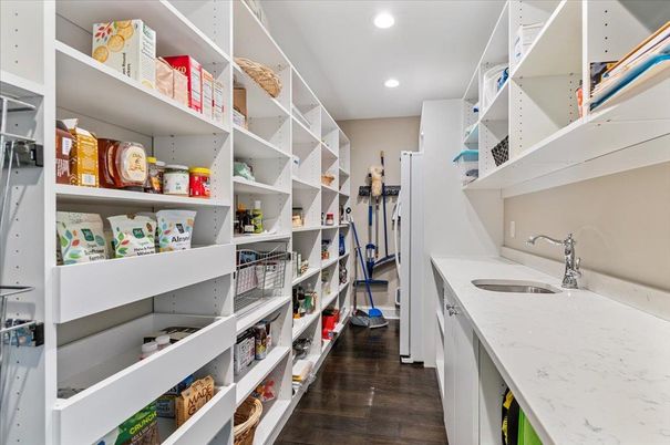 Interior, Recessed Lighting, Walk-in Closets, Wood Texture Flooring