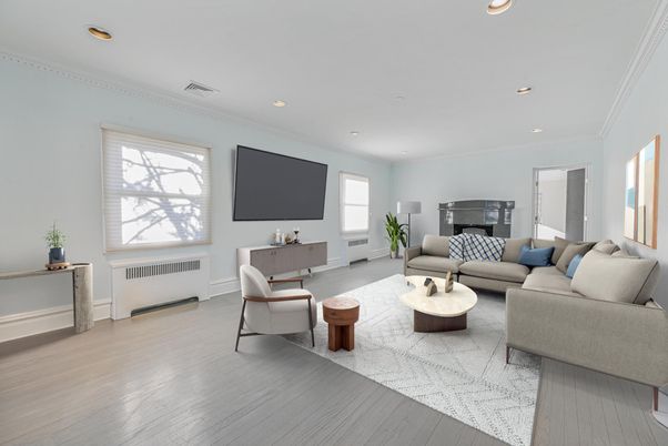 Interior, Living room, Recessed Lighting, Wood Texture Flooring