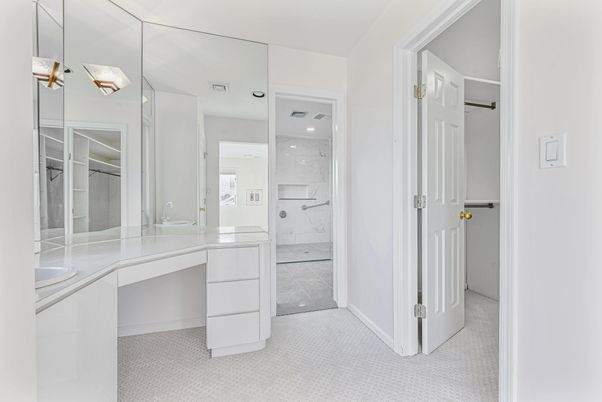 Bathroom, Interior, Marble Walls, Recessed Lighting