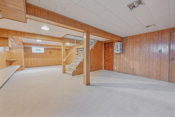 Empty room, Interior, Wooden Walls