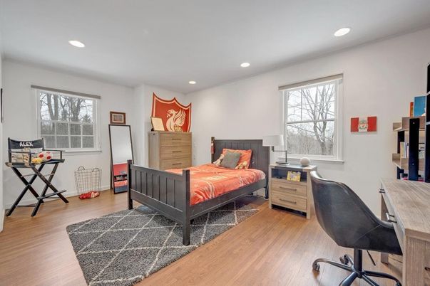 Bedroom, Home Office, Interior, Recessed Lighting, Wood Texture Flooring
