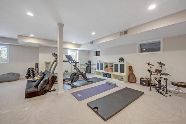 Fitness Equipment, Interior, Recessed Lighting