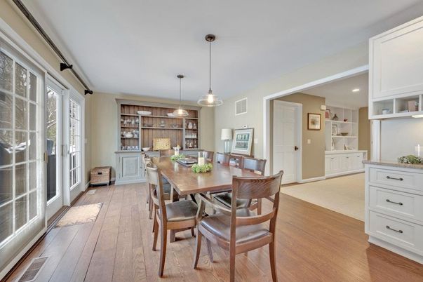 Dining room, Interior, Pendant Lights, Recessed Lighting, Wood Texture Flooring