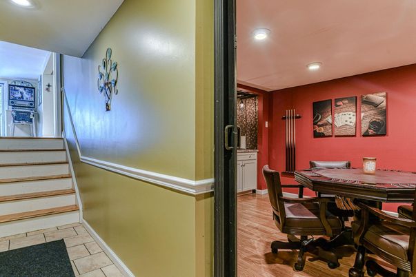 Dining room, Interior, Recessed Lighting, Wood Texture Flooring