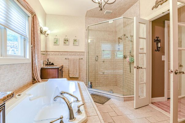Bathroom, Glass Shower, Interior