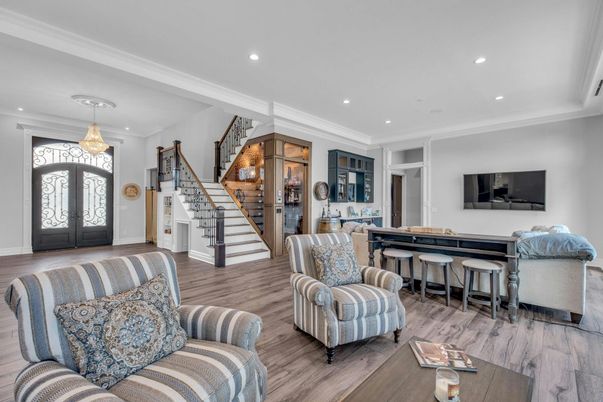 Interior, Pendant Lights, Recessed Lighting, Wood Texture Flooring