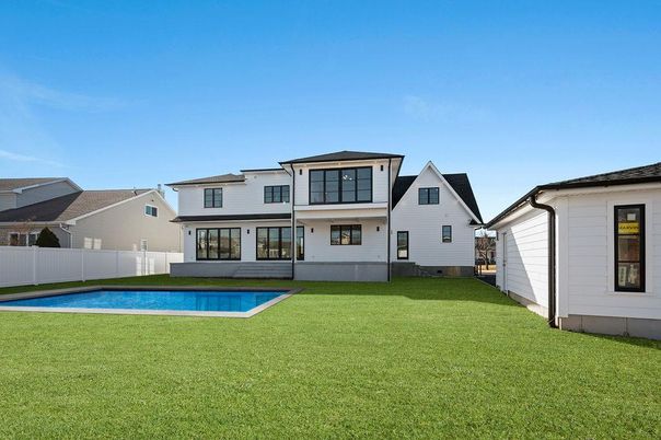 Backyard, Exterior, Pool