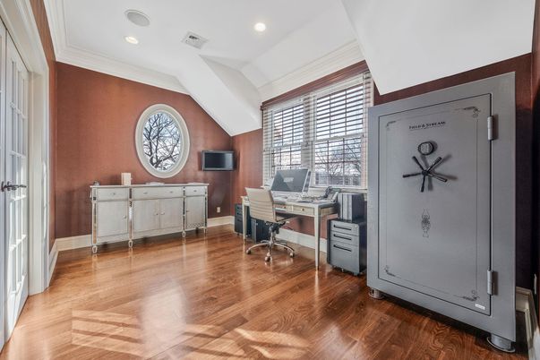 Home Office, Interior, Recessed Lighting, Wood Texture Flooring