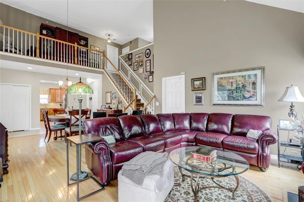 Chandelier, Dining room, Interior, Living room, Pendant Lights, Recessed Lighting, Wood Texture Flooring