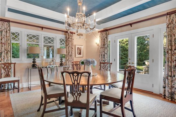 Chandelier, Dining room, Interior, Wood Texture Flooring