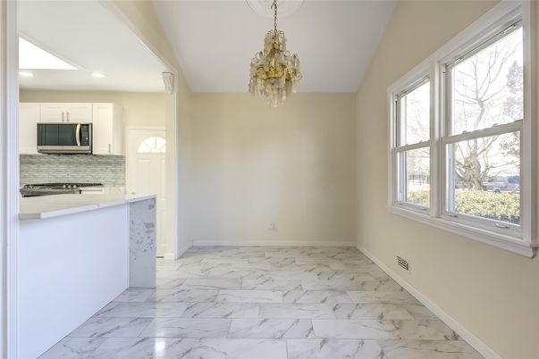 Chandelier, Interior, Kitchen, Marble, Recessed Lighting, Stainless Steel Appliances