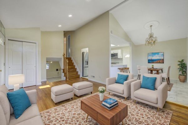Chandelier, Dining room, Interior, Living room, Recessed Lighting, Wood Texture Flooring