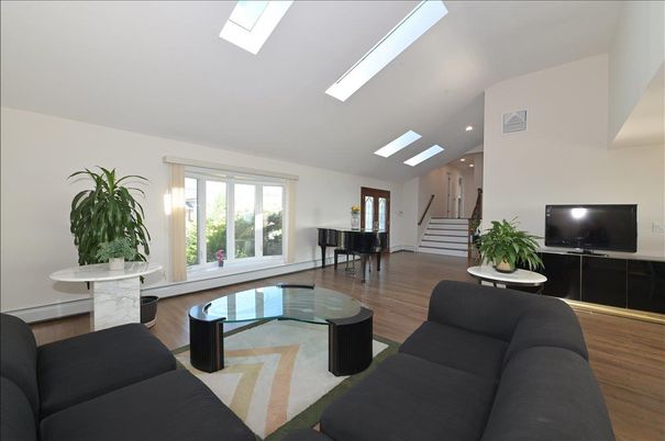 Interior, Living room, Piano, Recessed Lighting, Wood Texture Flooring
