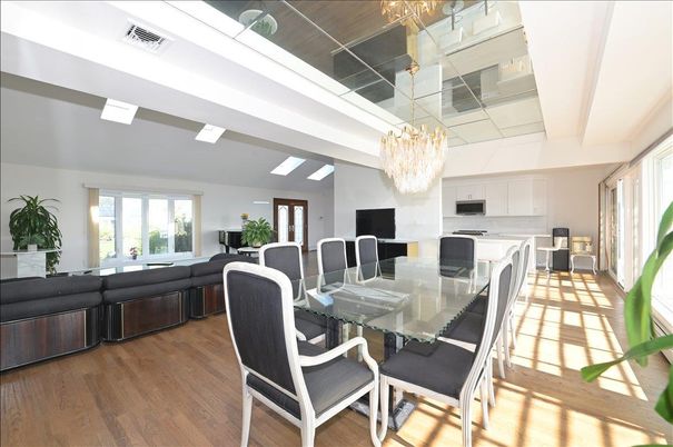 Chandelier, Dining room, Interior, Kitchen, Living room, Wood Texture Flooring