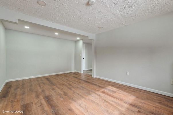 Empty room, Interior, Recessed Lighting, Wood Texture Flooring