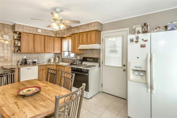 Dining room, Interior, Kitchen