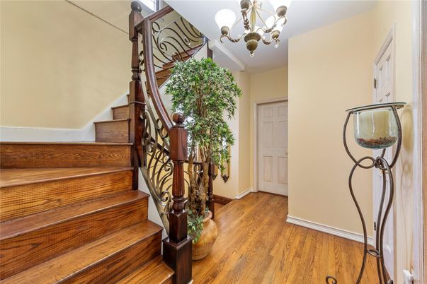 Chandelier, Interior, Wood Texture Flooring