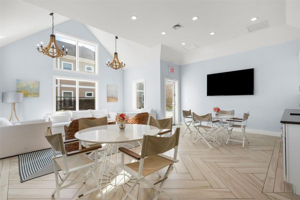 Chandelier, Dining room, Interior, Living room, Recessed Lighting, Wood Texture Flooring