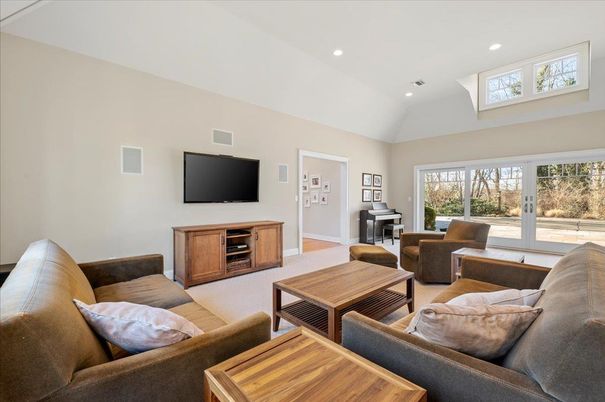 Interior, Living room, Piano, Recessed Lighting, Wood Texture Flooring