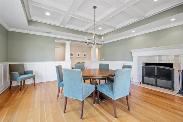 Dining room, Fireplace, Interior, Pendant Lights, Recessed Lighting, Wood Texture Flooring