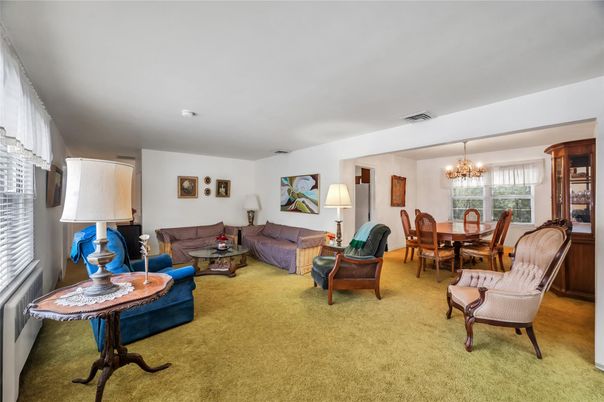 Chandelier, Dining room, Interior, Living room