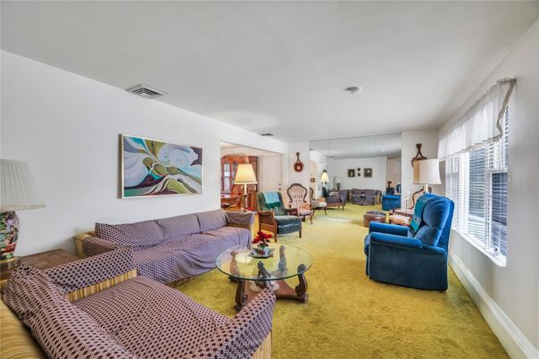 Interior, Living room, Pendant Lights