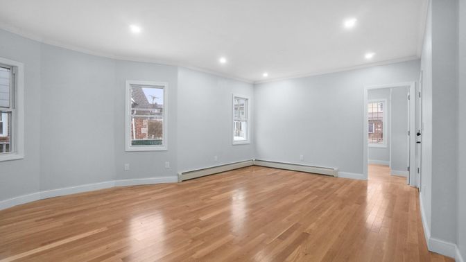 Empty room, Interior, Recessed Lighting, Wood Texture Flooring