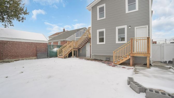 Backyard, Exterior