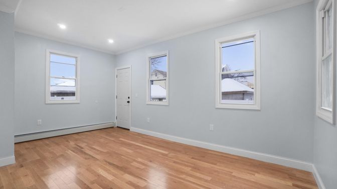 Empty room, Interior, Recessed Lighting, Wood Texture Flooring