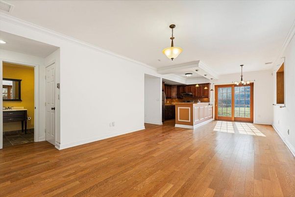 Interior, Kitchen, Pendant Lights, Wood Texture Flooring