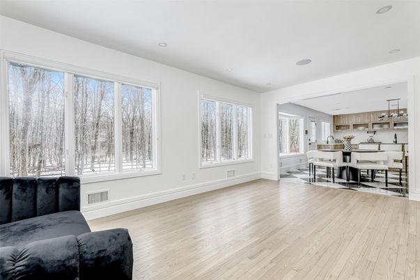 Dining room, Interior, Pendant Lights, Recessed Lighting, Wood Texture Flooring