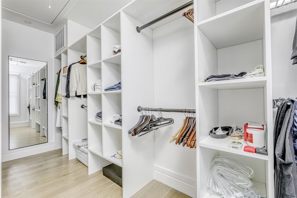 Interior, Walk-in Closets, Wood Texture Flooring