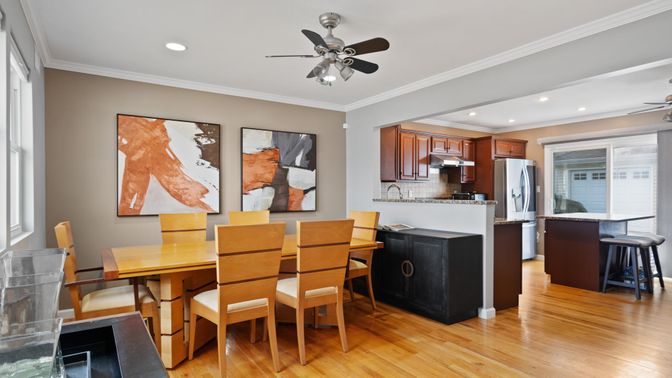 Dining room, Interior, Kitchen, Recessed Lighting, Wood Texture Flooring