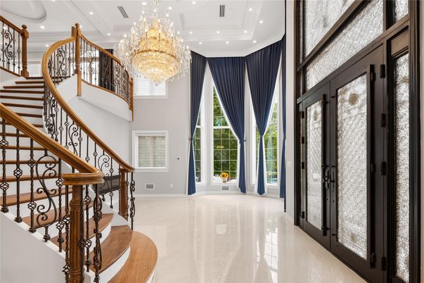 Chandelier, Interior, Recessed Lighting
