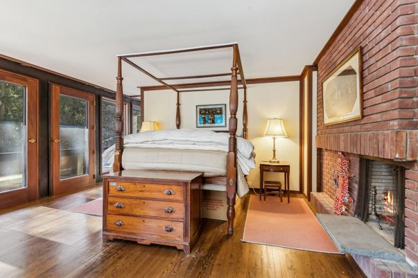 Bedroom, Fireplace, Interior, Wood Texture Flooring