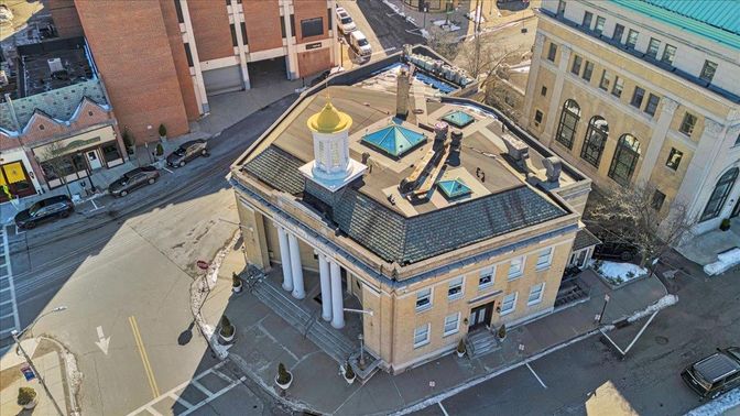 Exterior, Drone