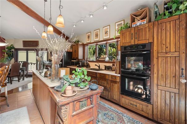 Dining room, Interior, Kitchen, Pendant Lights