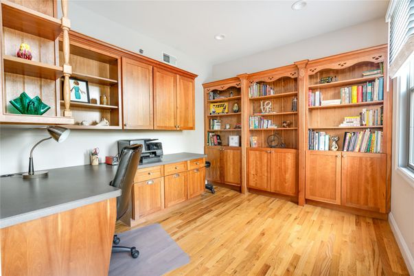 Home Office, Interior, Recessed Lighting, Wood Texture Flooring