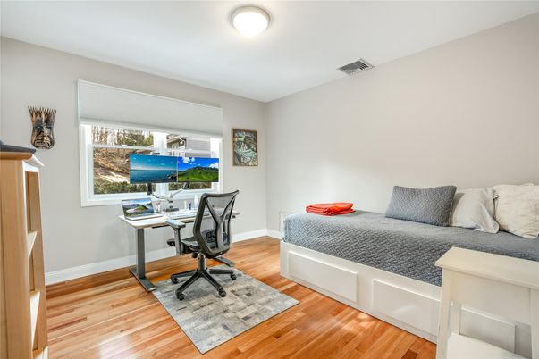 Bedroom, Home Office, Interior, Wood Texture Flooring