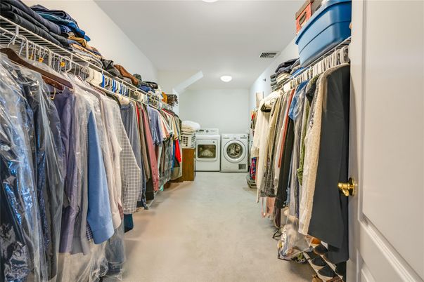 Interior, Walk-in Closets, Washer