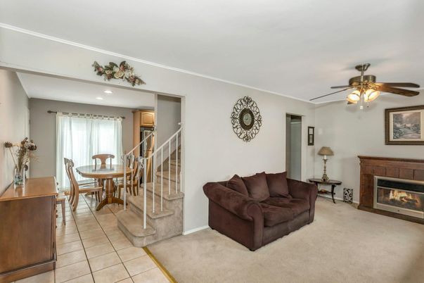 Dining room, Fireplace, Interior, Recessed Lighting