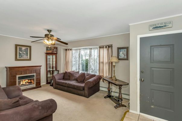 Fireplace, Interior, Living room