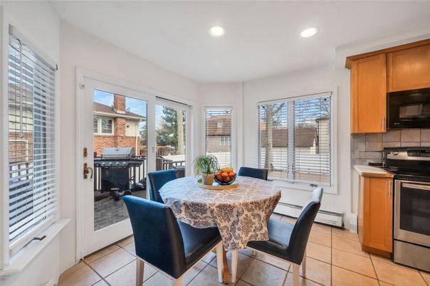 Dining room, Interior, Kitchen, Recessed Lighting
