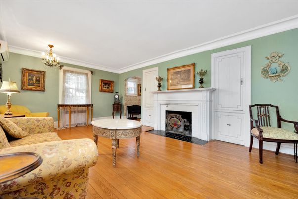 Chandelier, Fireplace, Interior, Wood Texture Flooring