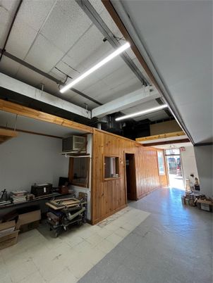 Garage, Interior, Wooden Walls