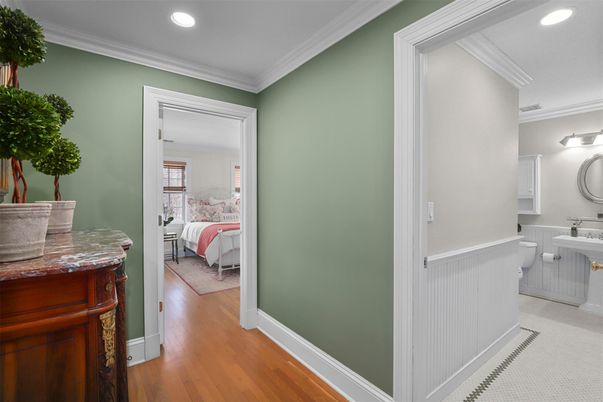 Bathroom, Bedroom, Interior, Recessed Lighting, Wood Texture Flooring