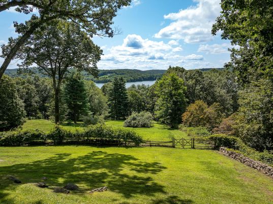 Backyard, Exterior, Water