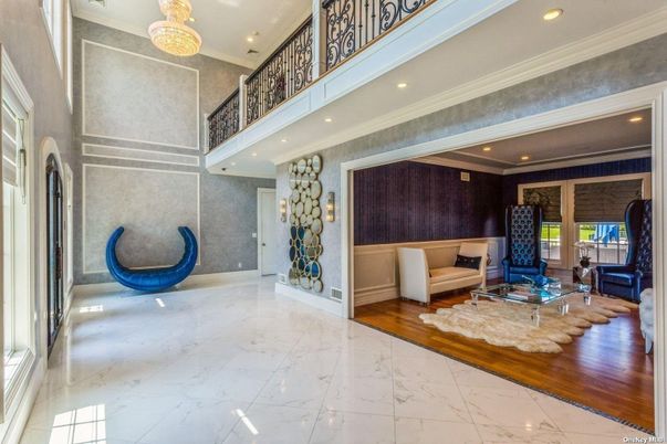 Chandelier, Interior, Living room, Marble, Recessed Lighting, Wood Texture Flooring