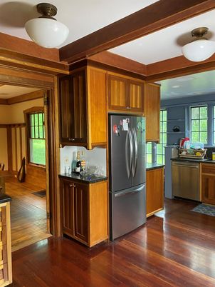 Interior, Kitchen, Washer, Wood Texture Flooring