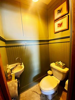 Bathroom, Interior